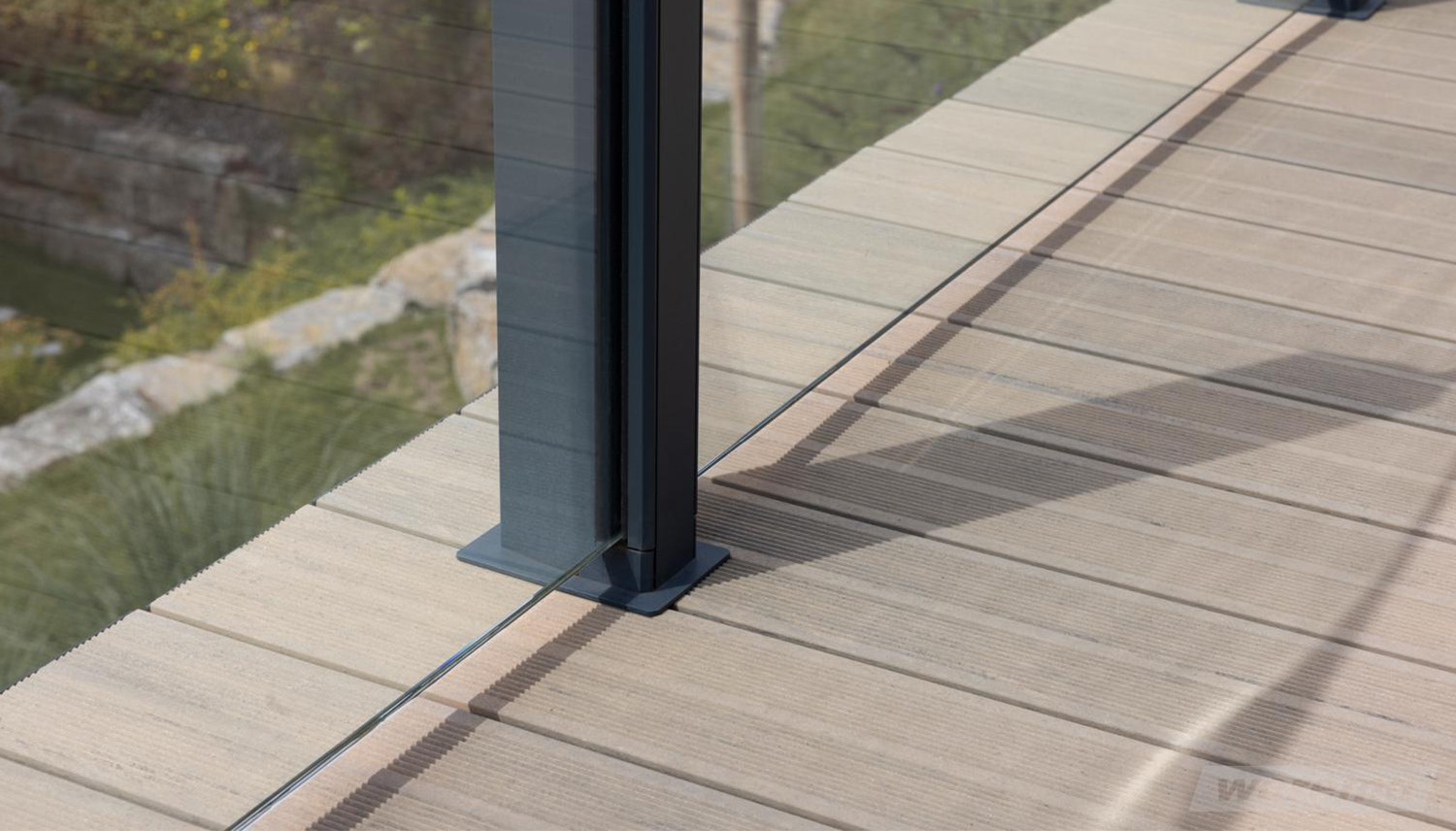 Glasgeländer VisioNeo View von WAREMA