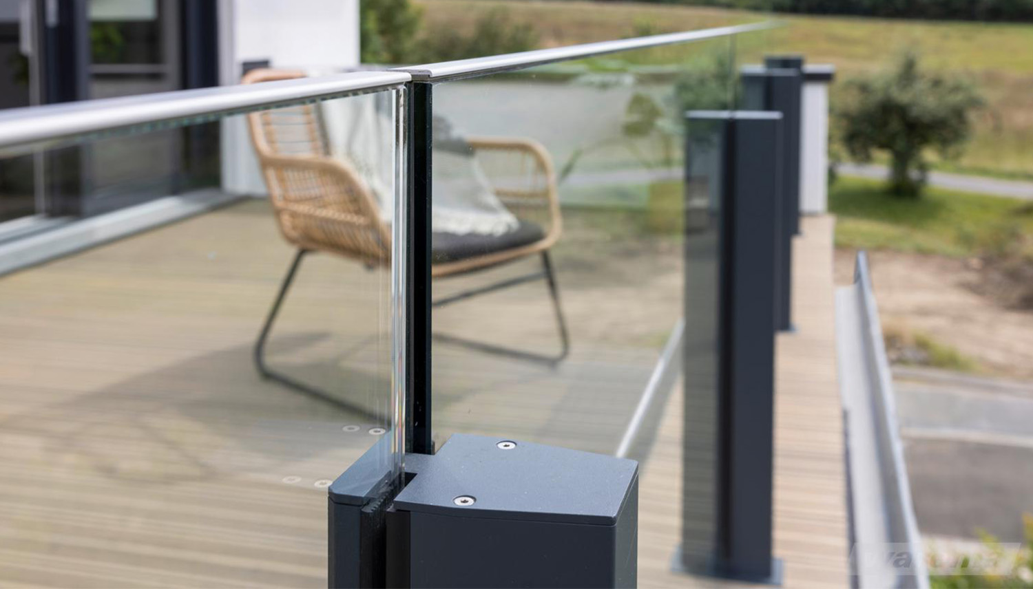Glasgeländer VisioNeo View von WAREMA